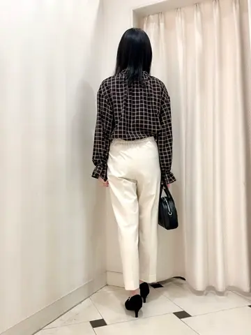 組曲 金井 コーディネート画像