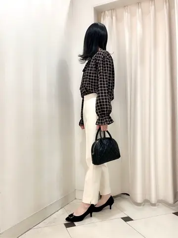 組曲 金井 コーディネート画像