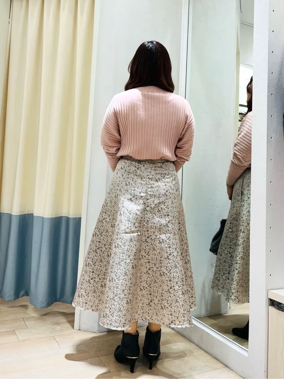 組曲 KATO コーディネート画像