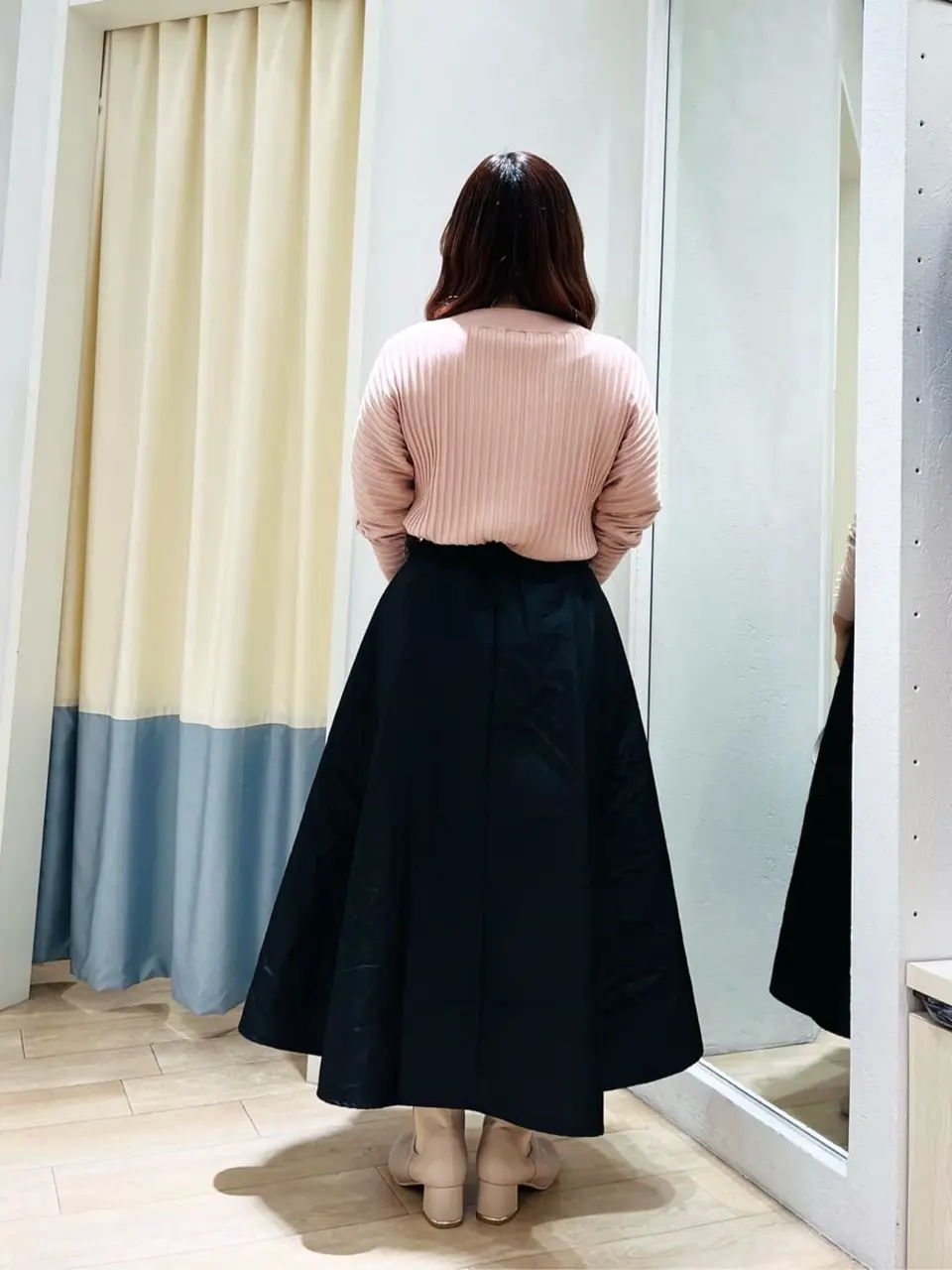 組曲 KATO コーディネート画像