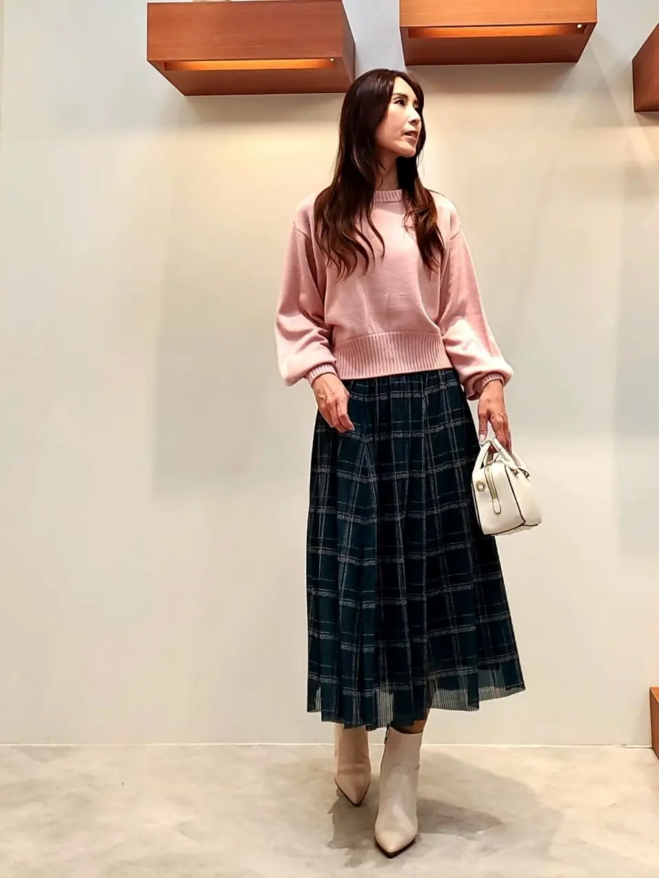 組曲 内田 コーディネート画像