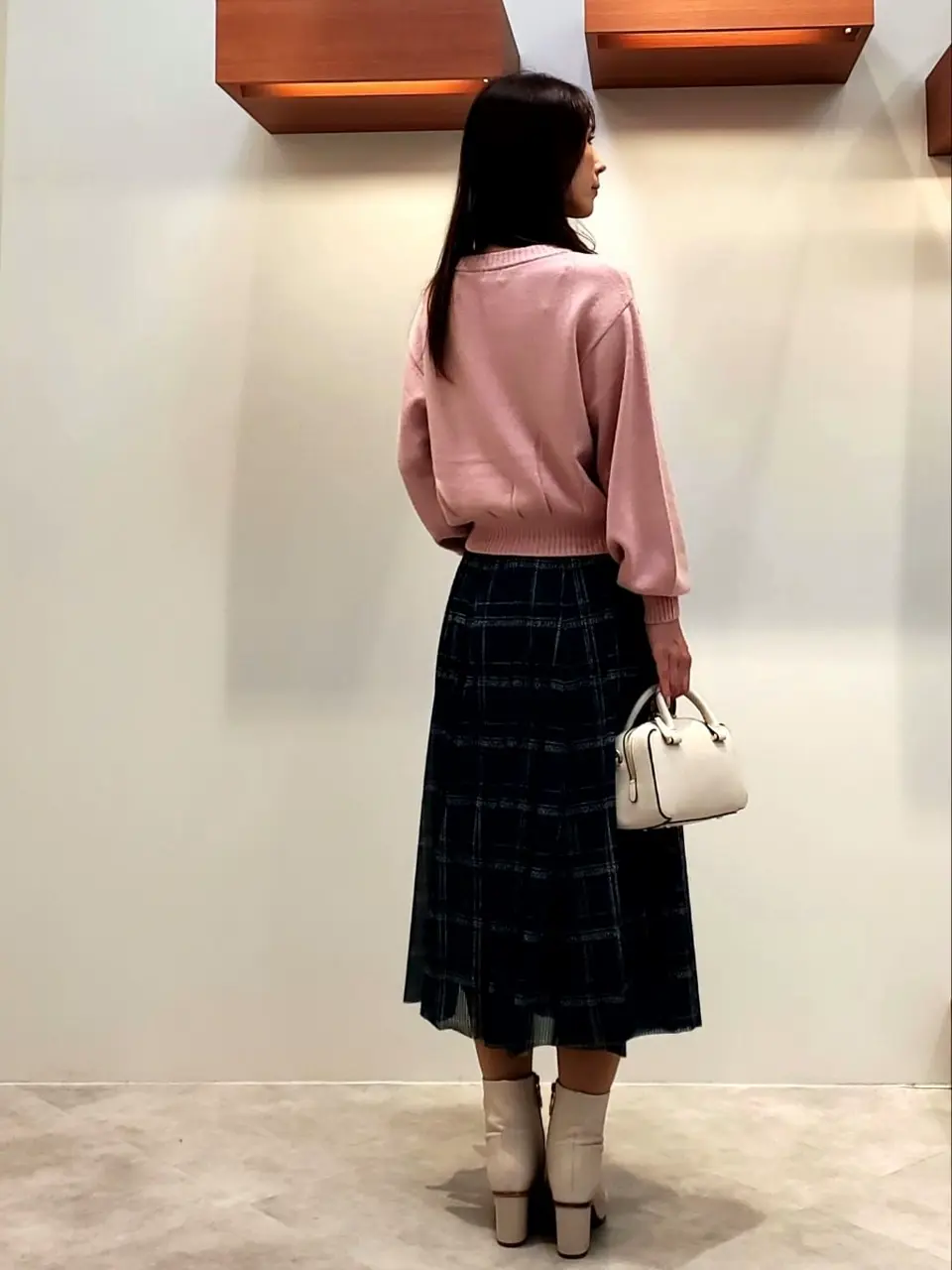 組曲 内田 コーディネート画像