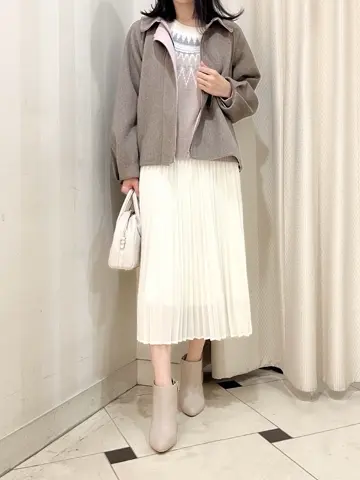 組曲 金井 コーディネート画像