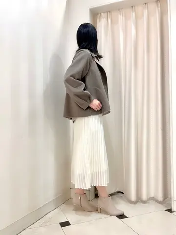 組曲 金井 コーディネート画像