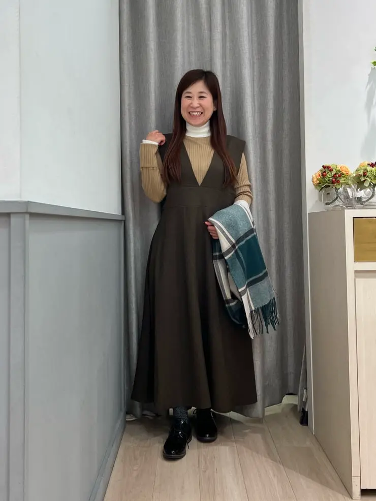 組曲 スタッフ コーディネート画像