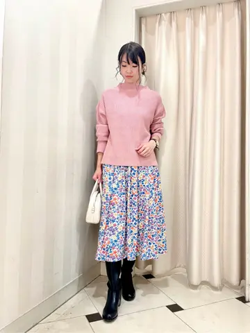 組曲 金井 コーディネート画像