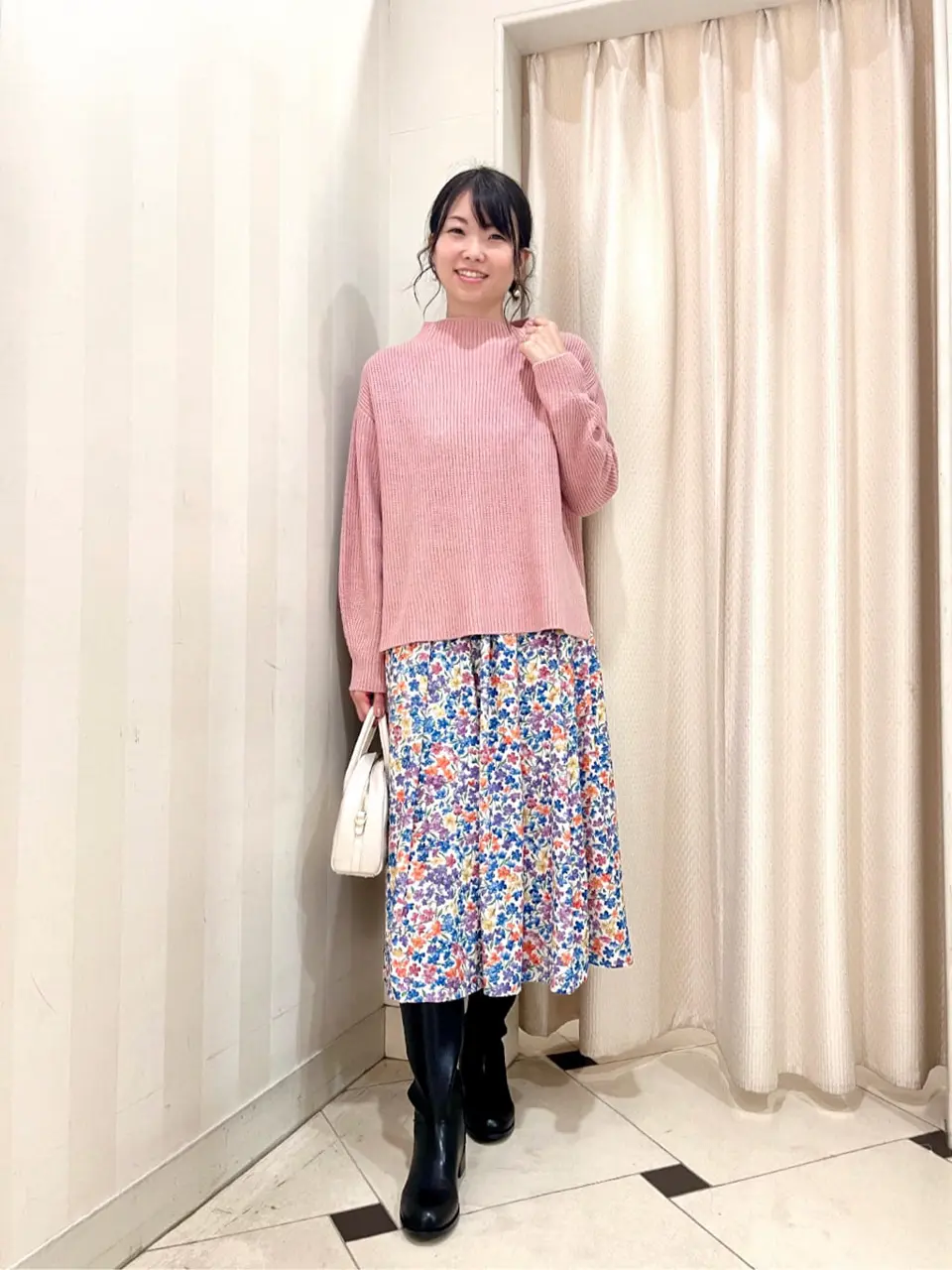 組曲 金井 コーディネート画像