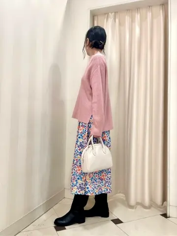 組曲 金井 コーディネート画像