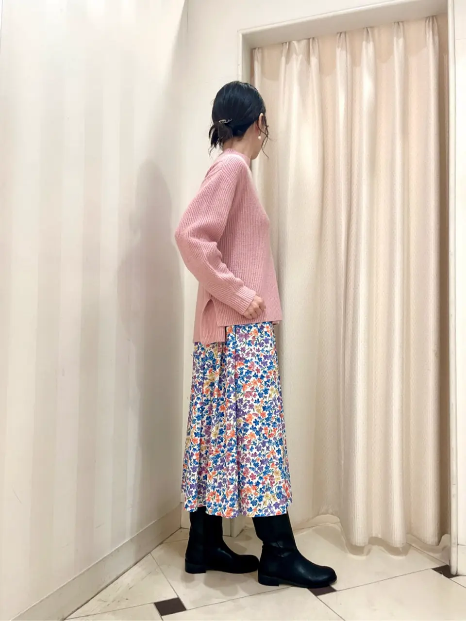 組曲 金井 コーディネート画像