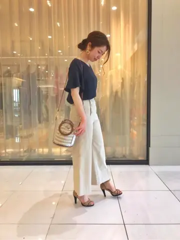 組曲 坂本 コーディネート画像