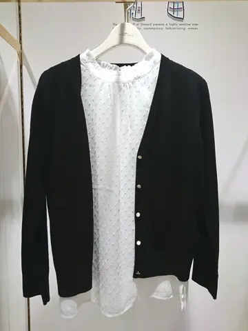 組曲 岡 コーディネート画像