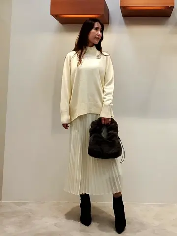 組曲 内田 コーディネート画像