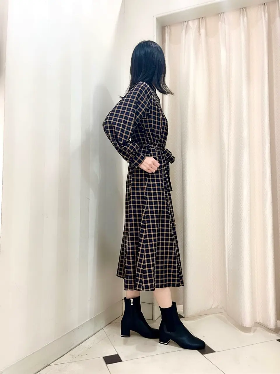 組曲 金井 コーディネート画像