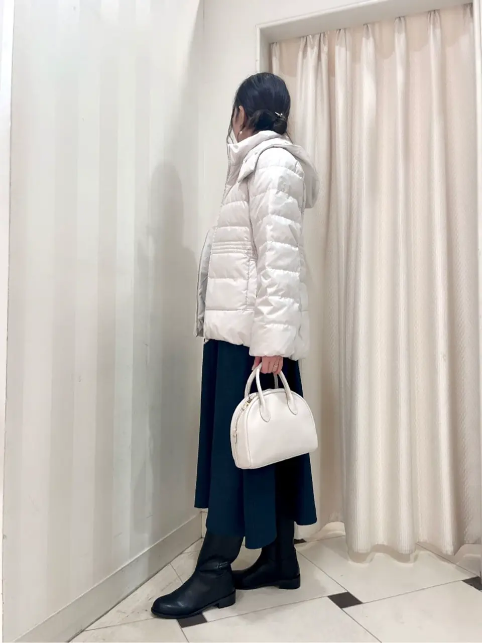 組曲 金井 コーディネート画像