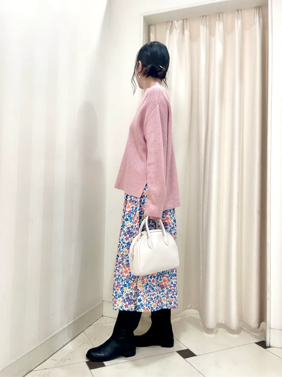 組曲 金井 コーディネート画像