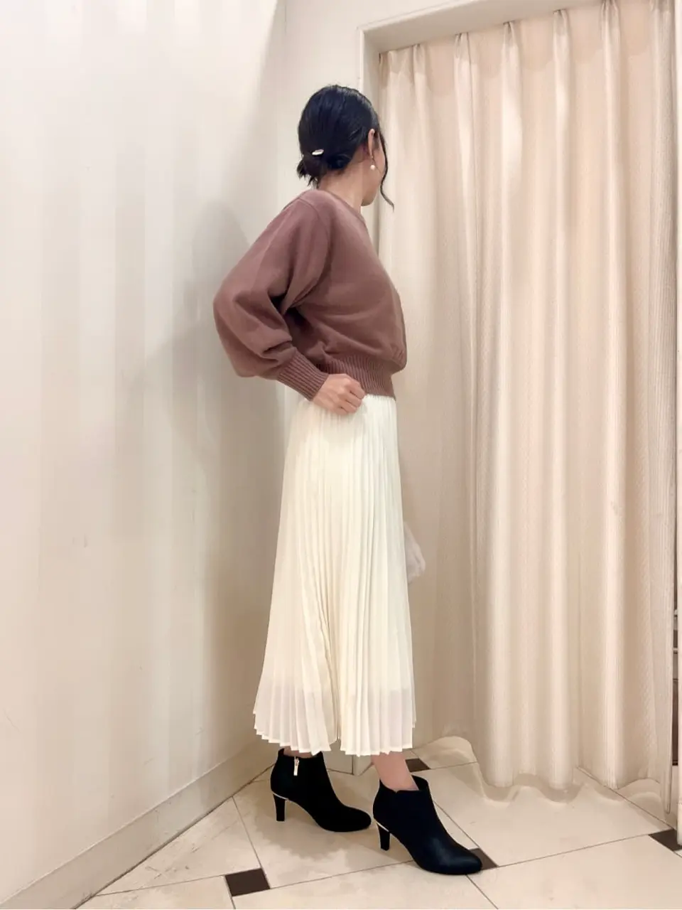 組曲 金井 コーディネート画像