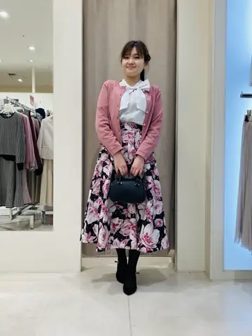 組曲 川根　彩 コーディネート画像