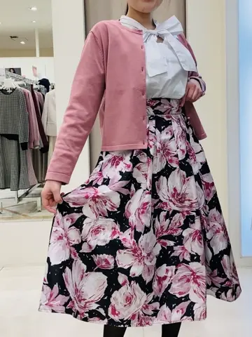 組曲 川根　彩 コーディネート画像