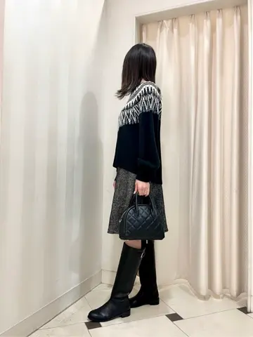 組曲 金井 コーディネート画像