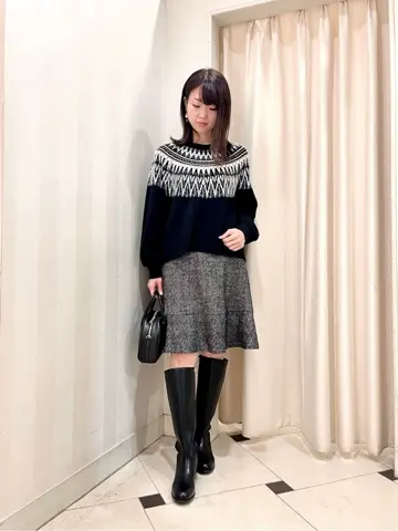 組曲 金井 コーディネート画像