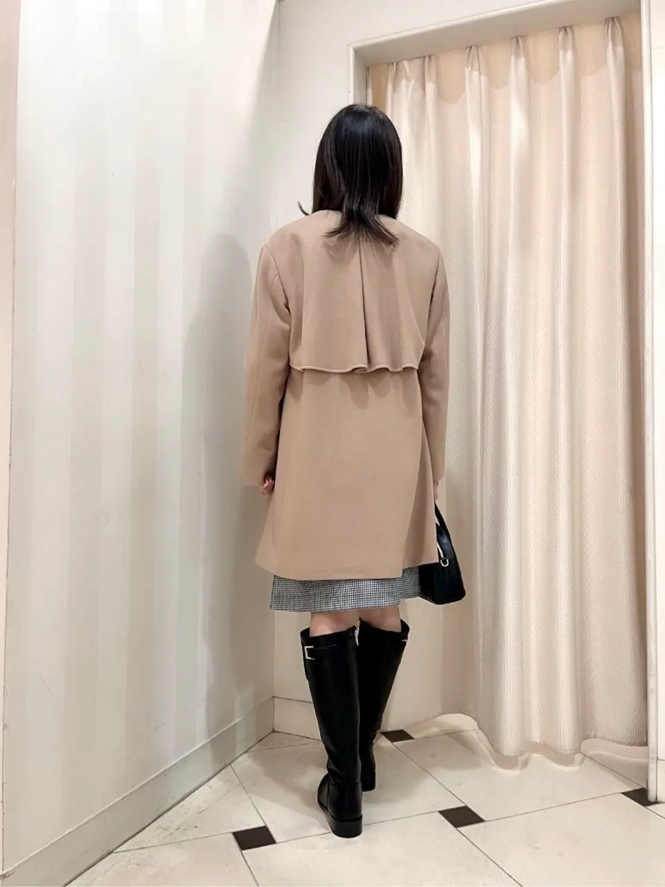 組曲 金井 コーディネート画像