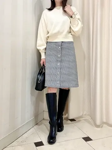 組曲 金井 コーディネート画像