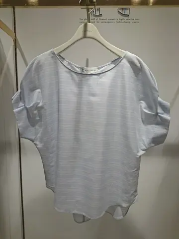 組曲 岡 コーディネート画像