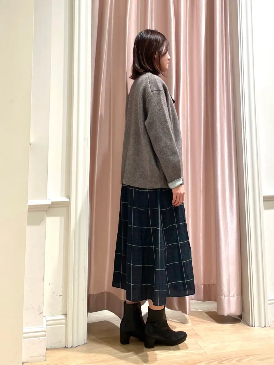 組曲 スタッフ コーディネート画像