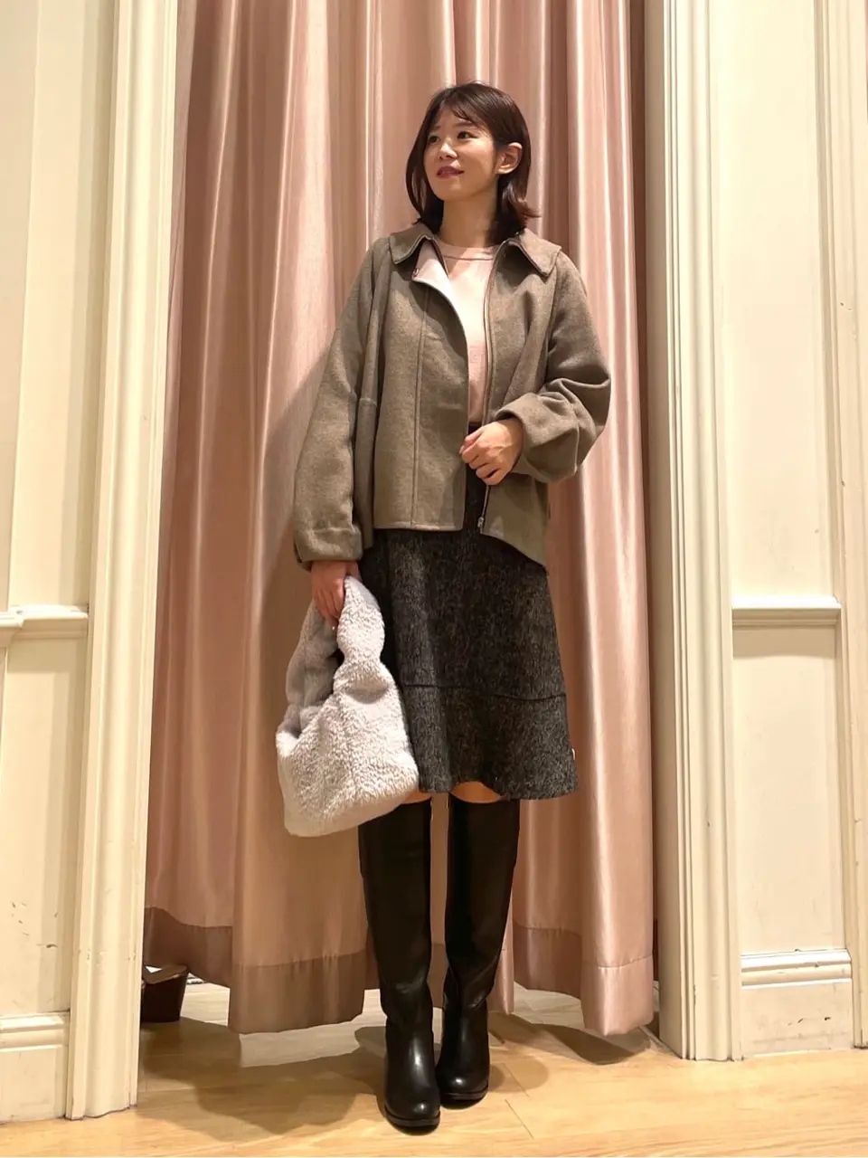  スタッフ コーディネート画像