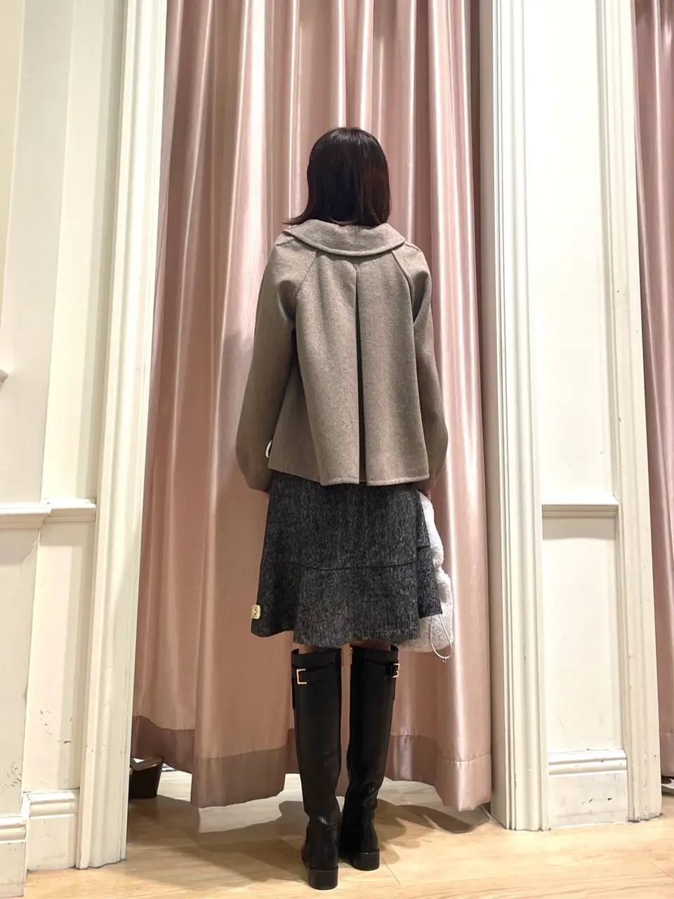 組曲 スタッフ コーディネート画像