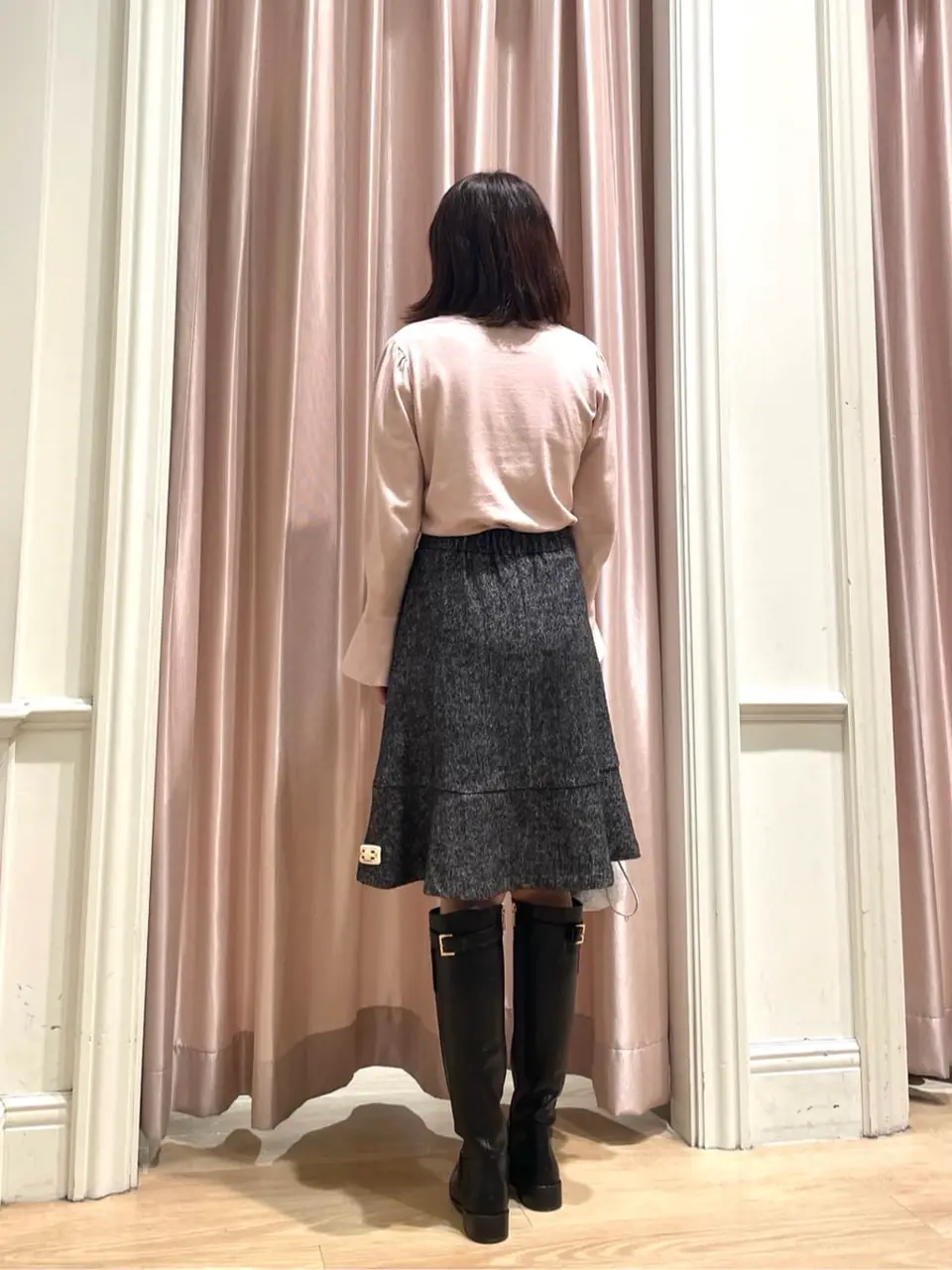 組曲 スタッフ コーディネート画像