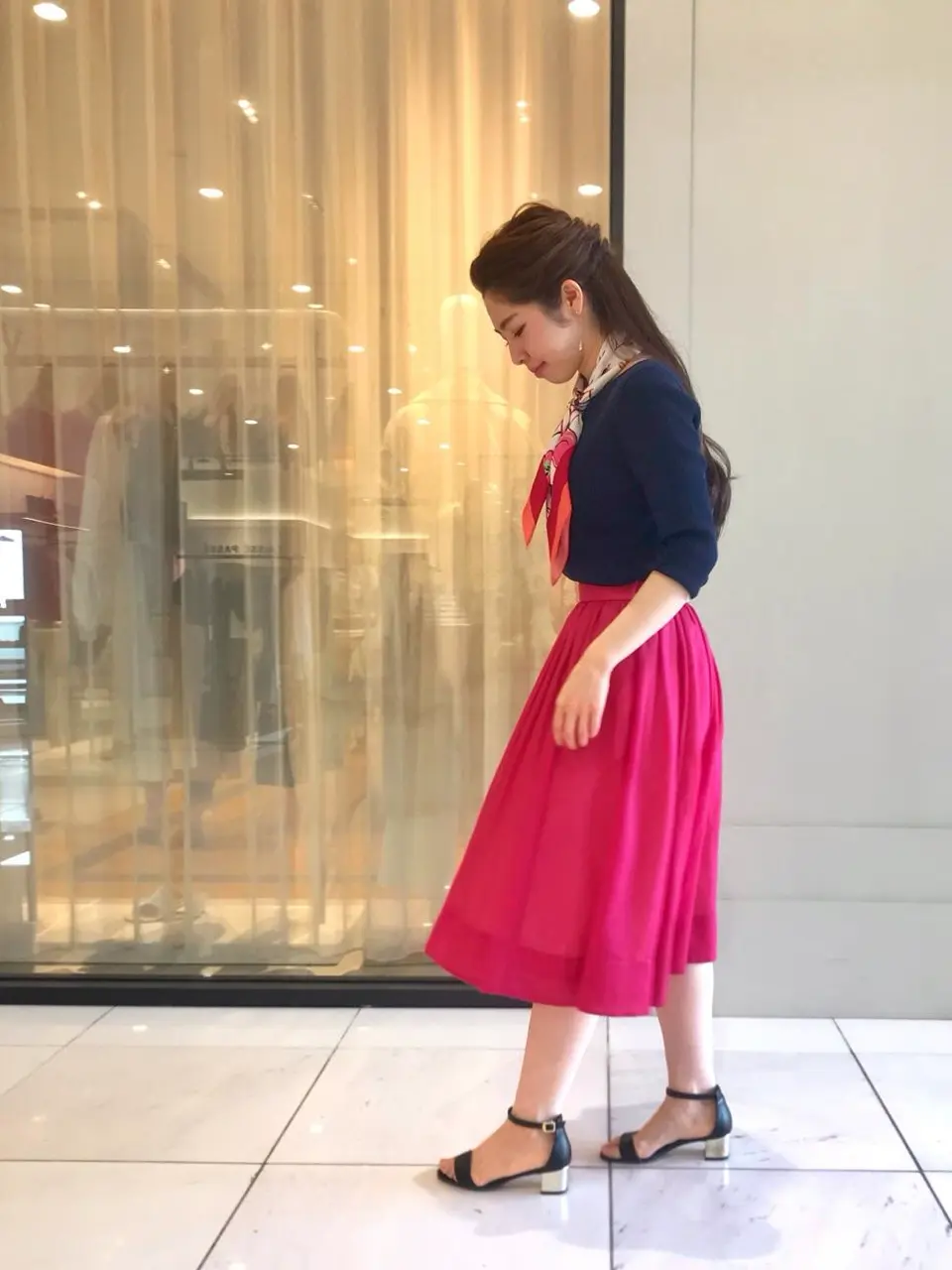 組曲 坂本 コーディネート画像