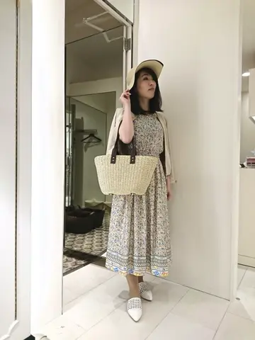 組曲 岡 コーディネート画像