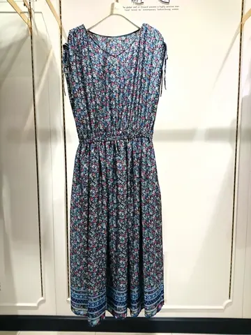 組曲 岡 コーディネート画像