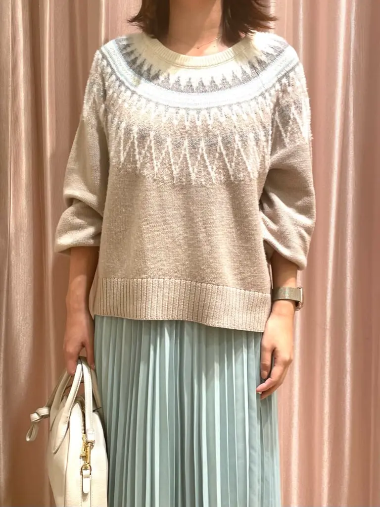 組曲 スタッフ コーディネート画像