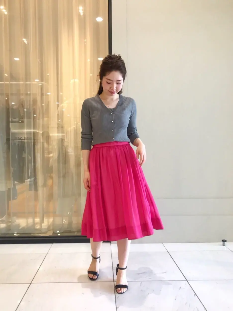 組曲 坂本 コーディネート画像