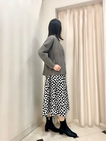 組曲 金井 コーディネート画像