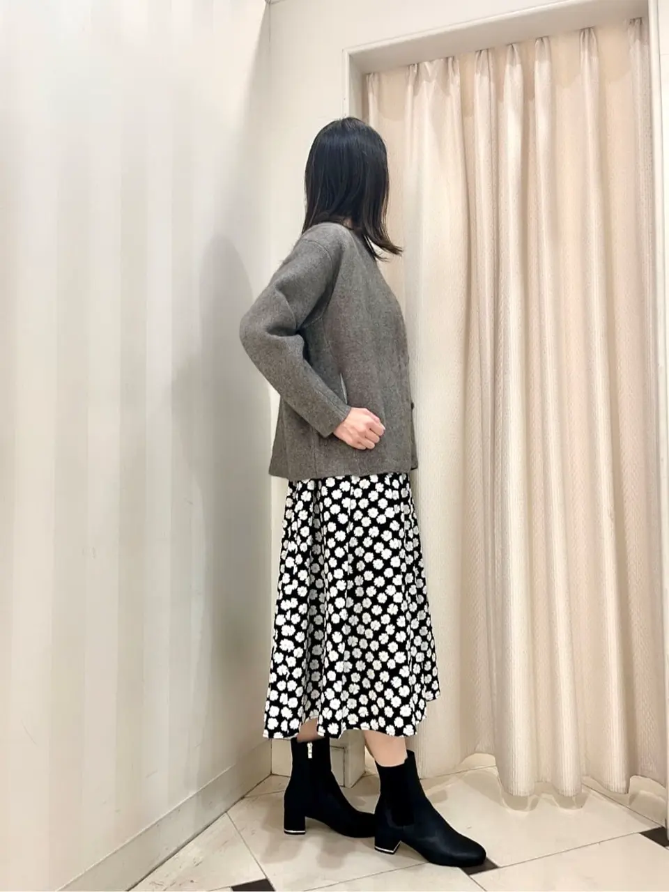 組曲 金井 コーディネート画像