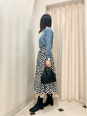 組曲 金井 コーディネート画像