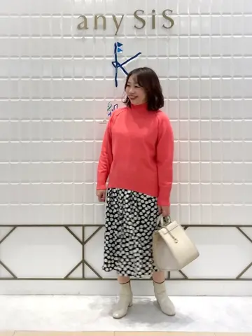 組曲 中山 コーディネート画像