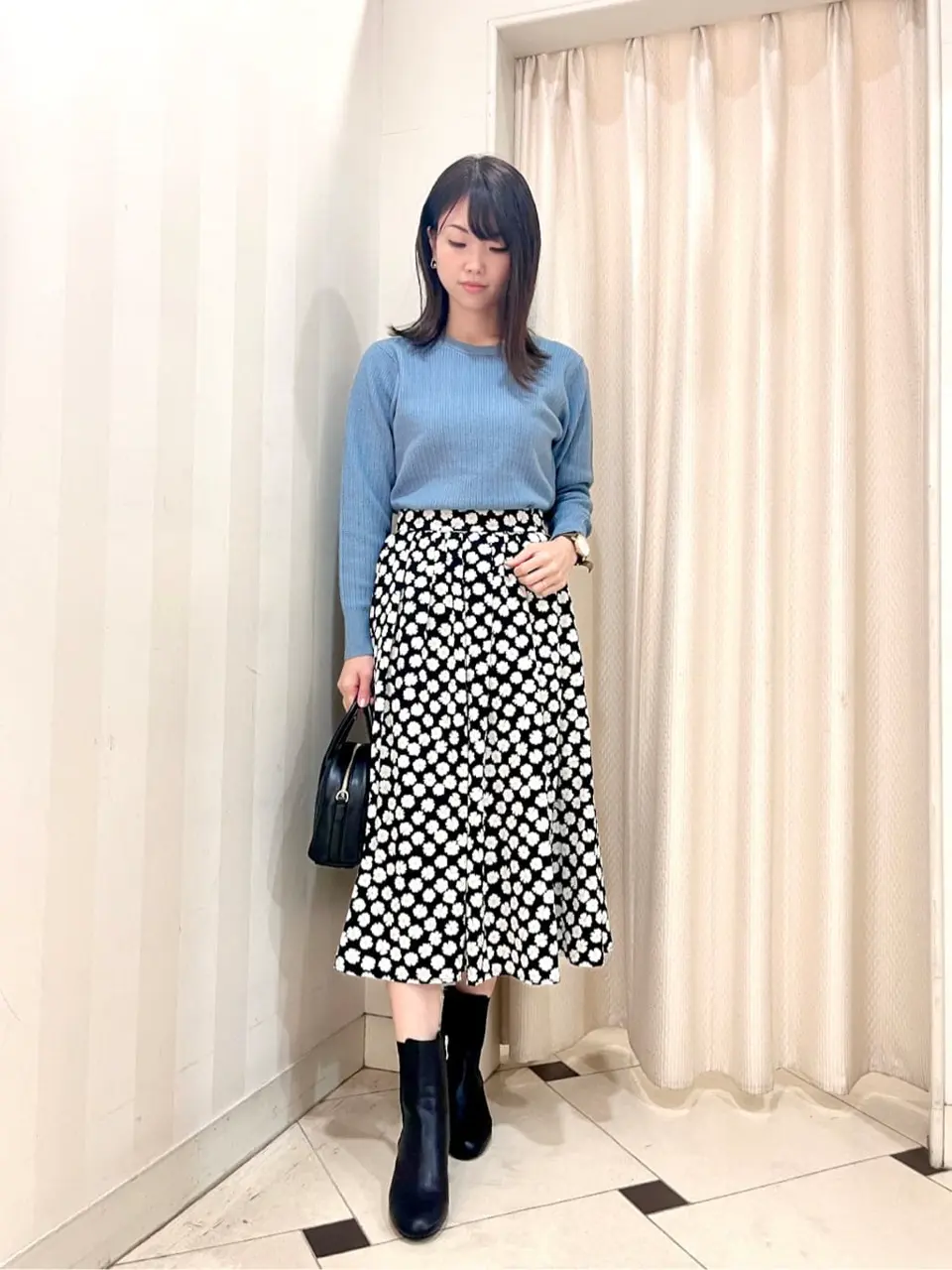 組曲 金井 コーディネート画像