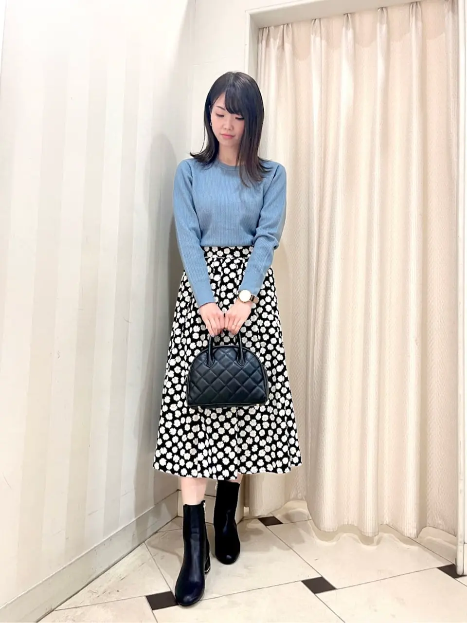 組曲 金井 コーディネート画像