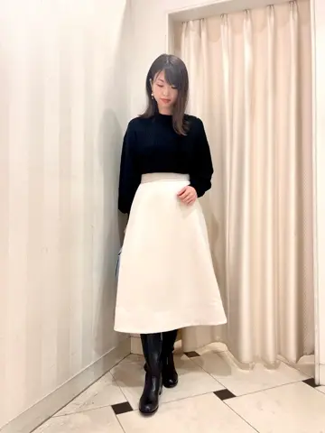 組曲 金井 コーディネート画像