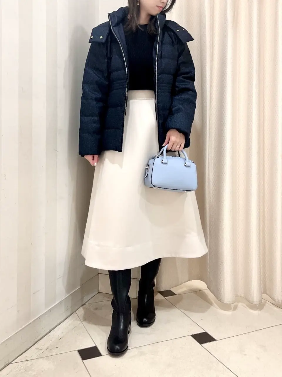 組曲 金井 コーディネート画像