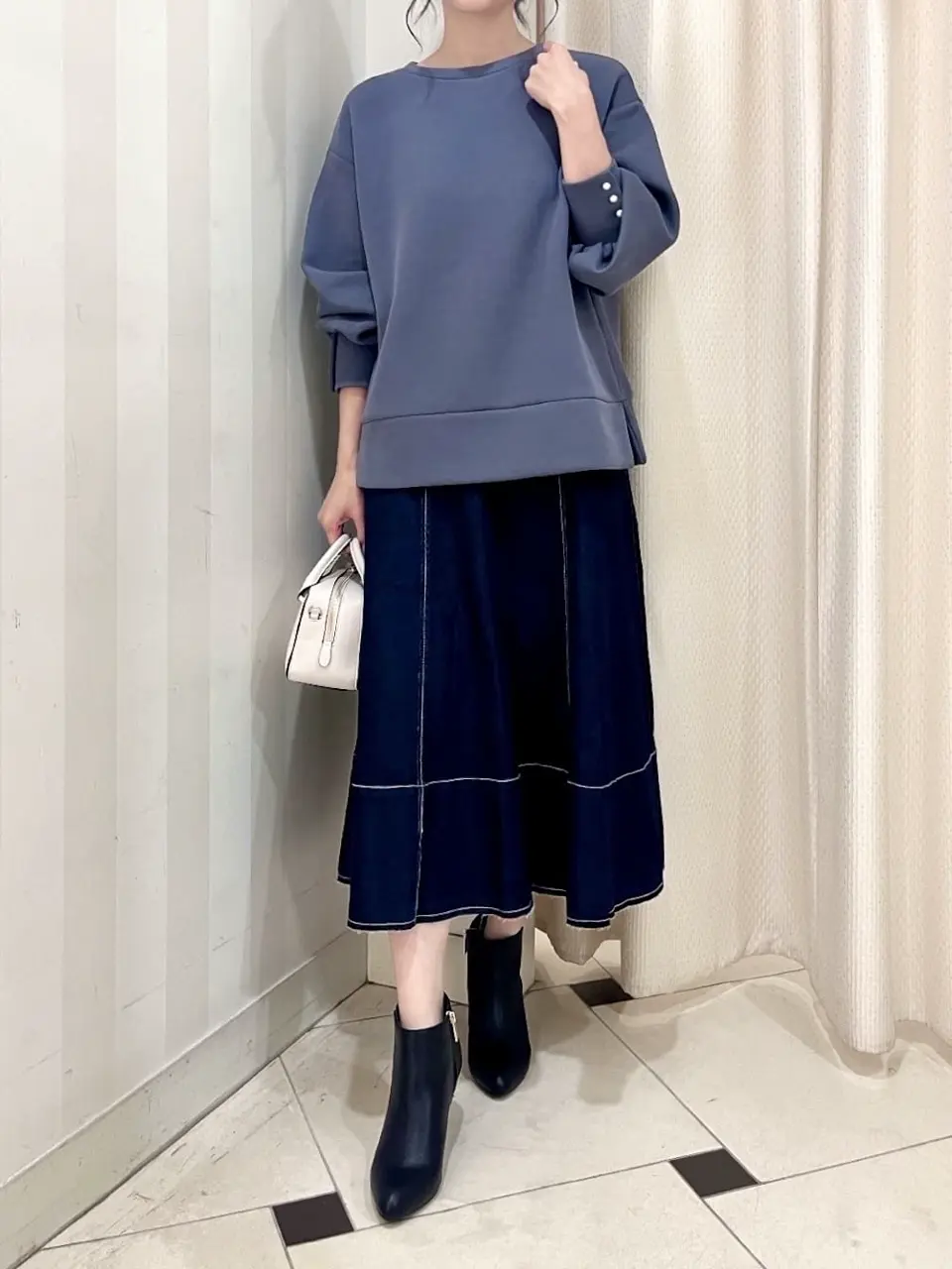 組曲 金井 コーディネート画像