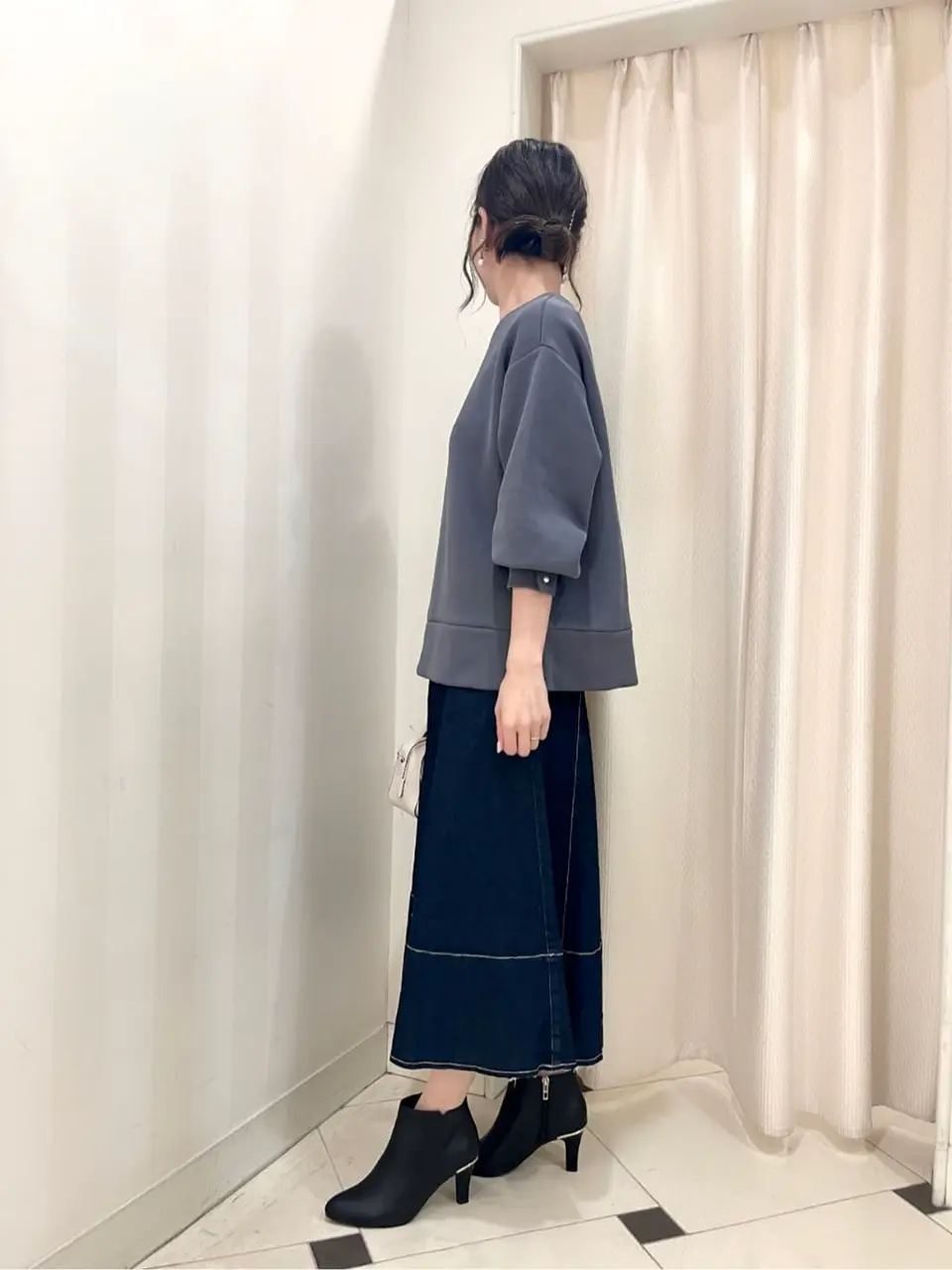 組曲 金井 コーディネート画像