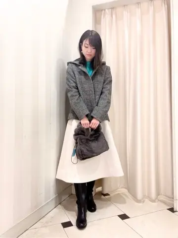 組曲 金井 コーディネート画像