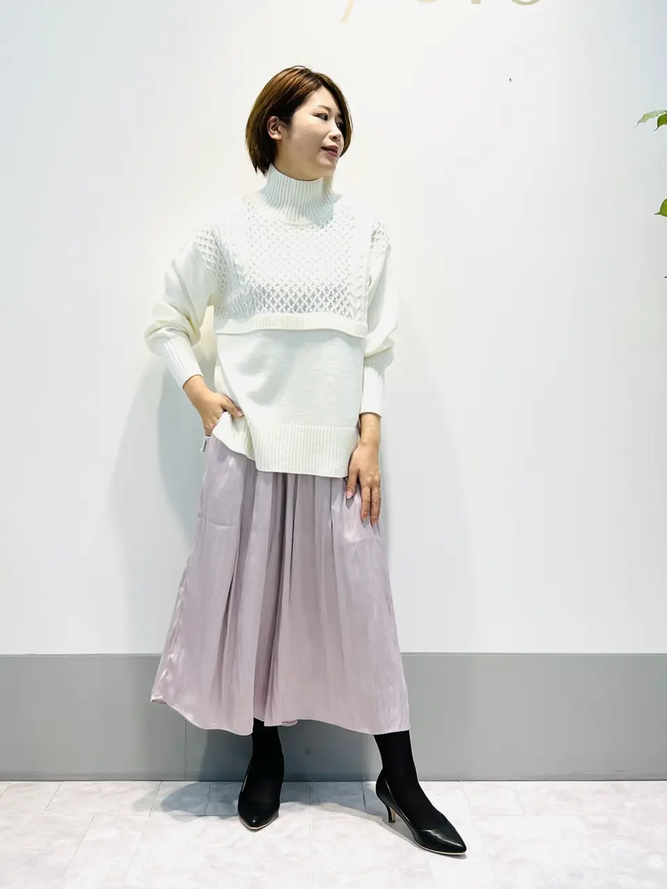 組曲 岡本 コーディネート画像