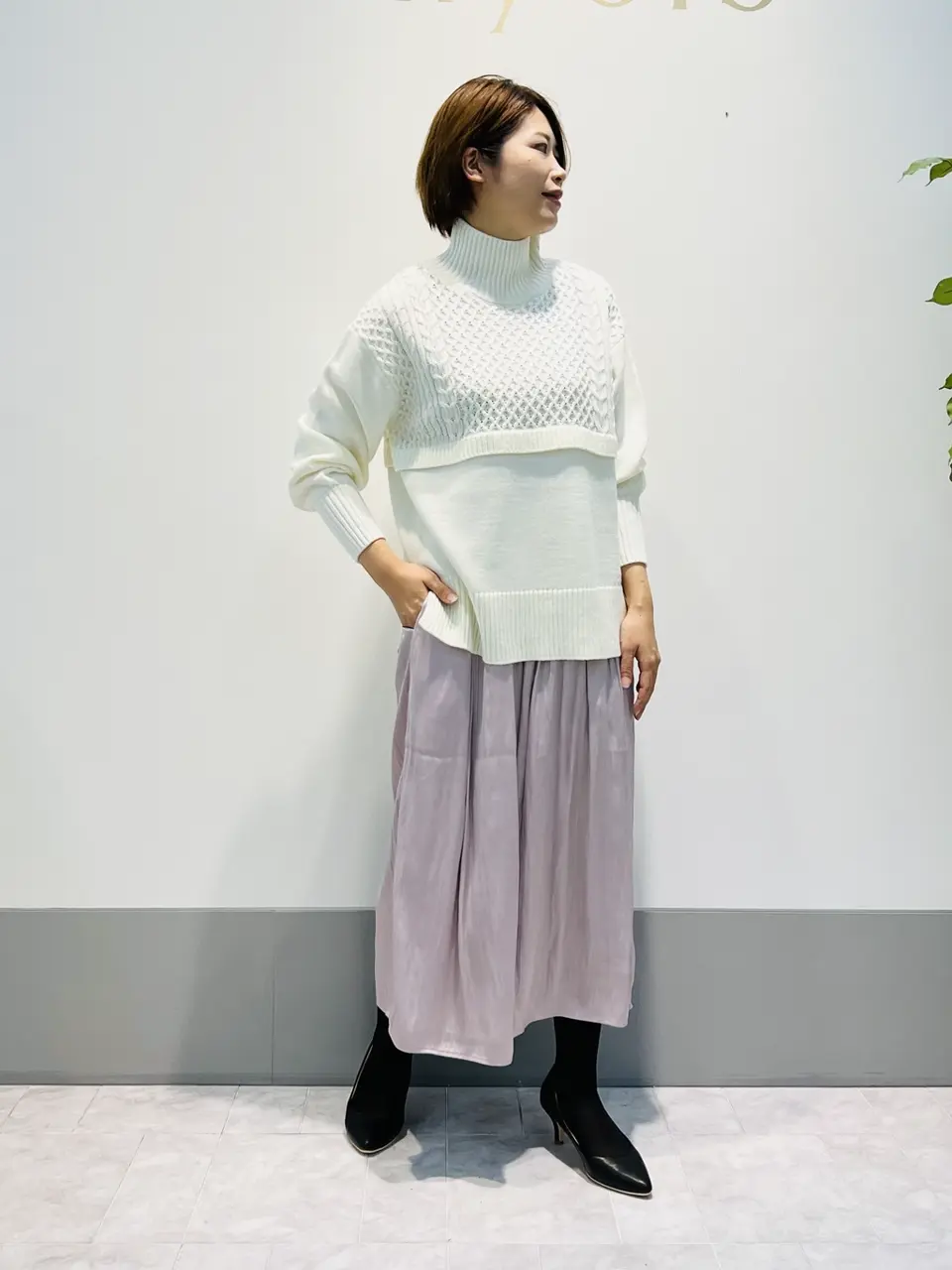 組曲 岡本 コーディネート画像