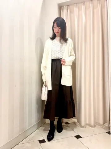 組曲 金井 コーディネート画像